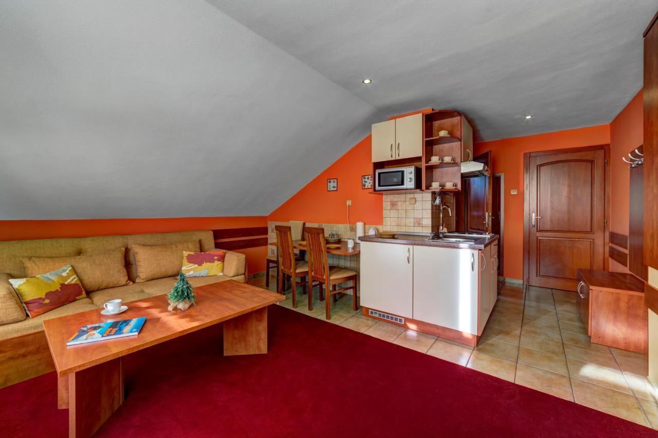 Apartmanovy Dom Slniecko Ziar Exterior photo